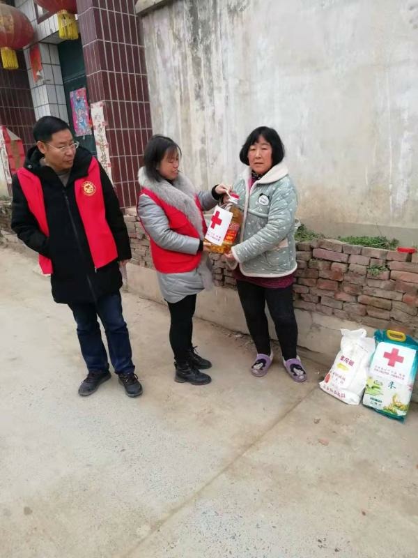 米河镇2020年红十字博爱送万家活动